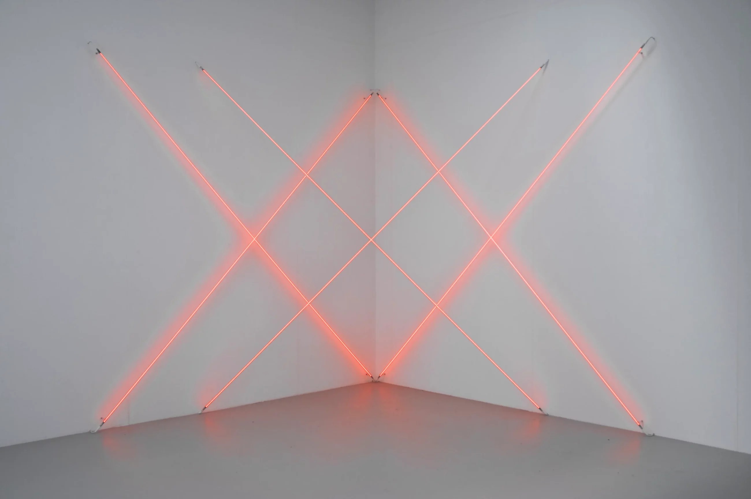 Triple X neonly rouge, 2012, © François Morellet : ADAGP, Paris